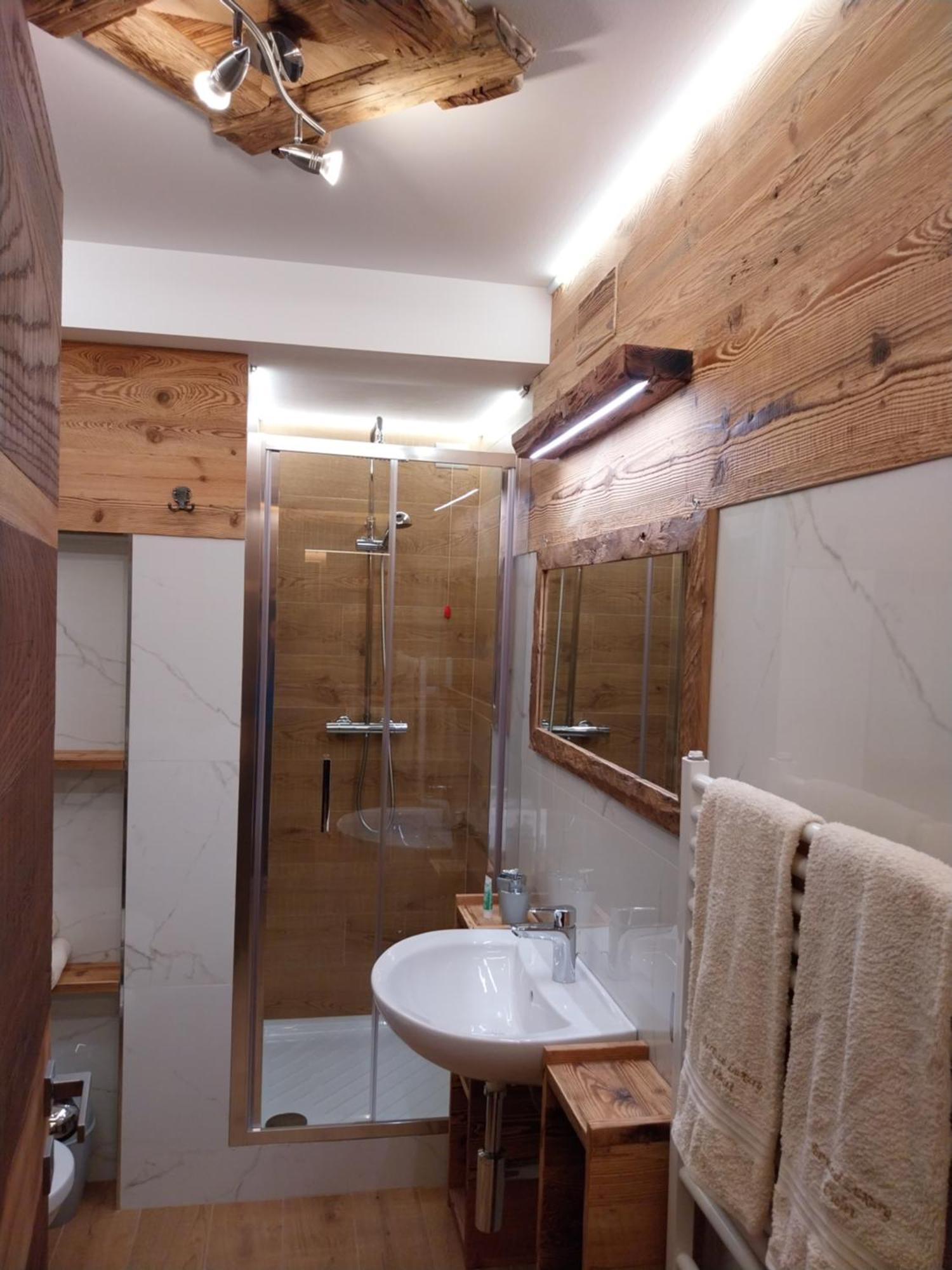 Bertuzzi Luxury Chalet Априка Екстер'єр фото